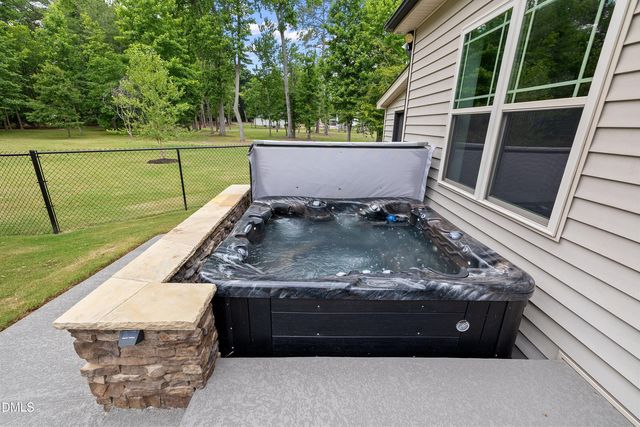 2335 Twin Acres Road, Clayton, NC 27520