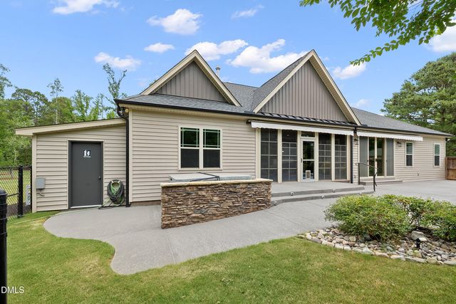 2335 Twin Acres Road, Clayton, NC 27520