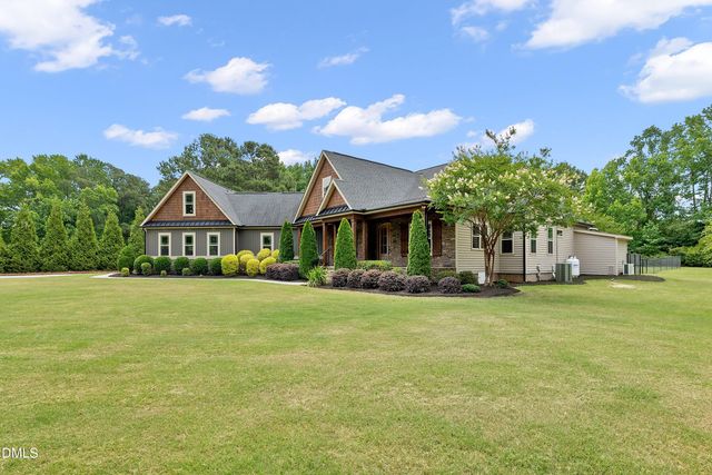 2335 Twin Acres Road, Clayton, NC 27520