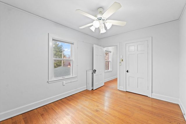 812 W Delaware Avenue, Urbana, IL 61801