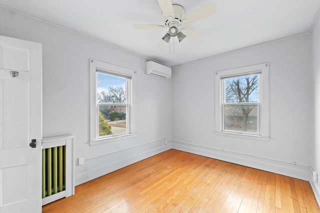 812 W Delaware Avenue, Urbana, IL 61801