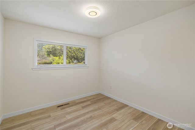 10105 114th Street SW, Lakewood, WA 98498