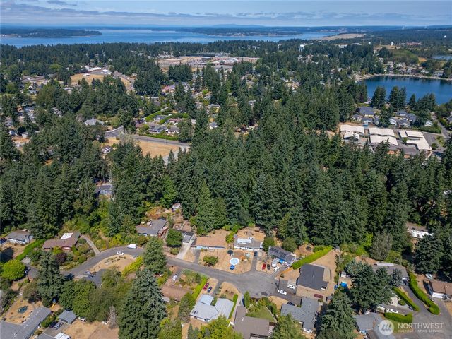 10105 114th Street SW, Lakewood, WA 98498