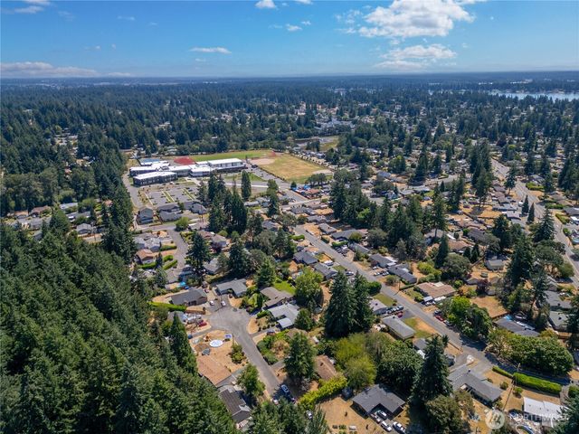 10105 114th Street SW, Lakewood, WA 98498