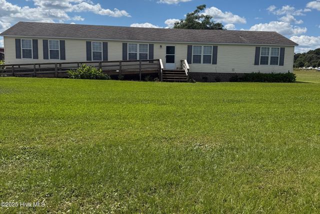 722 Tulls Creek Road, Moyock, NC 27958