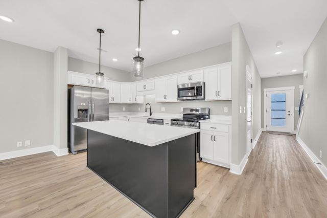 1502 Jonathan Wade Circle, Clarksville, TN 37043
