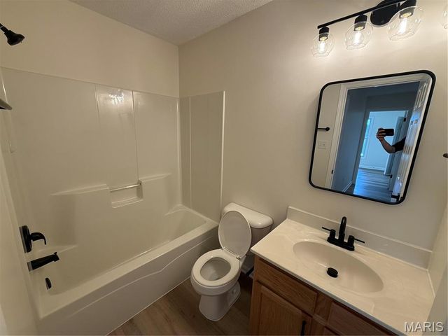 245 New Richmond Drive, Wentzville, MO 63385