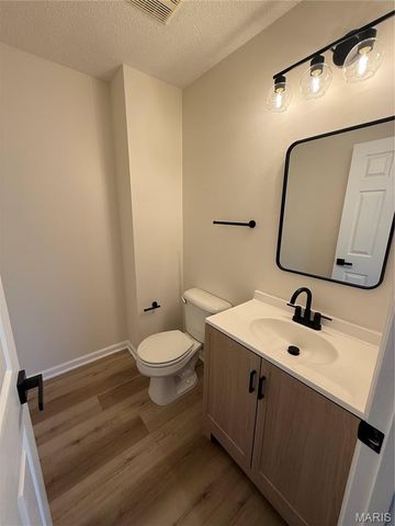 245 New Richmond Drive, Wentzville, MO 63385