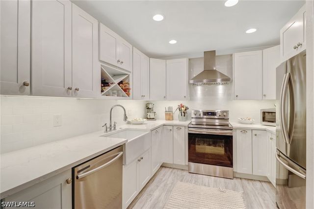 3180 Seasons WAY 909, Estero, FL 33928