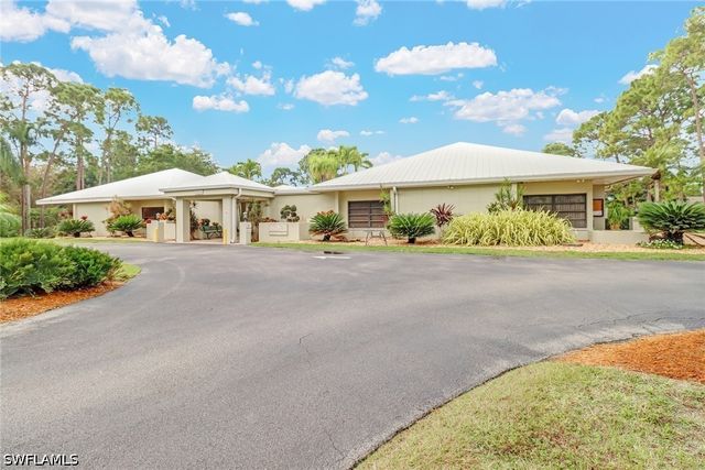 3180 Seasons WAY 909, Estero, FL 33928