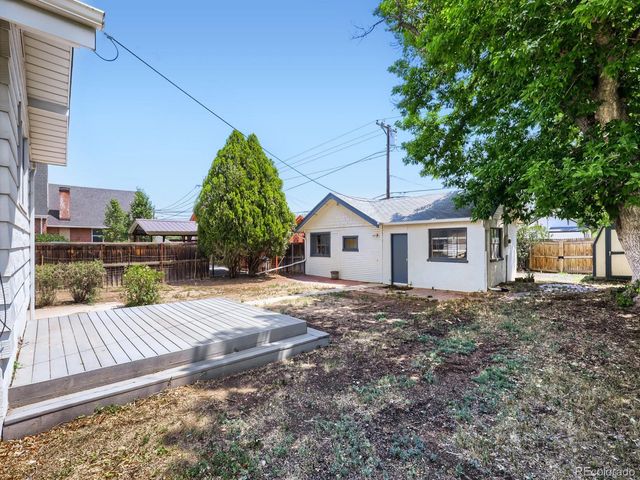 114 S 5th Ave, Brighton, CO 80601