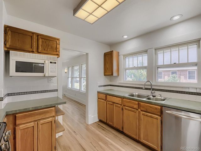 114 S 5th Ave, Brighton, CO 80601
