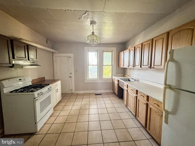 3732 E LOMBARD ST, Baltimore, MD 21224