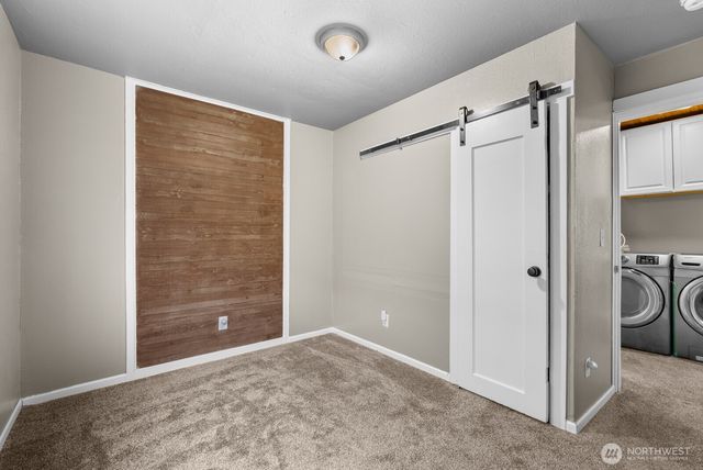 1025 S 84th Street, Tacoma, WA 98444