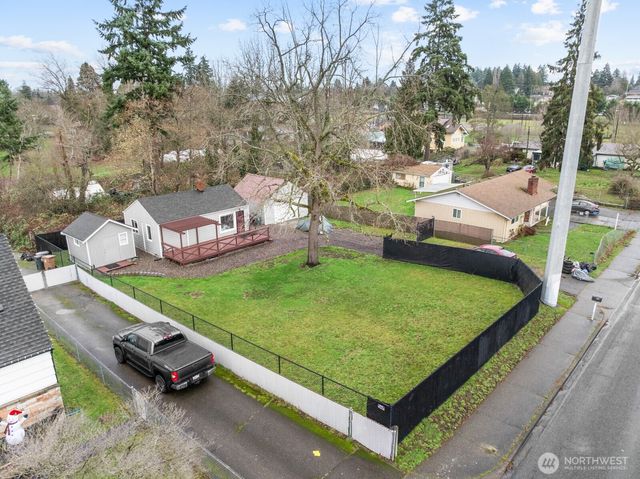 1025 S 84th Street, Tacoma, WA 98444