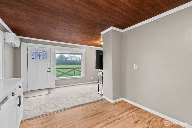 1025 S 84th Street, Tacoma, WA 98444