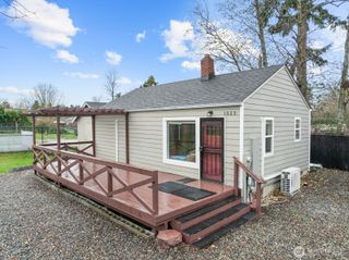 1025 S 84th Street, Tacoma, WA 98444