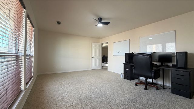 841 Carolina Way, Lantana, TX 76226