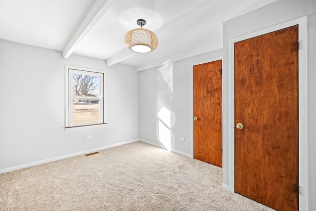 2N643 Diane Avenue, Glen Ellyn, IL 60137