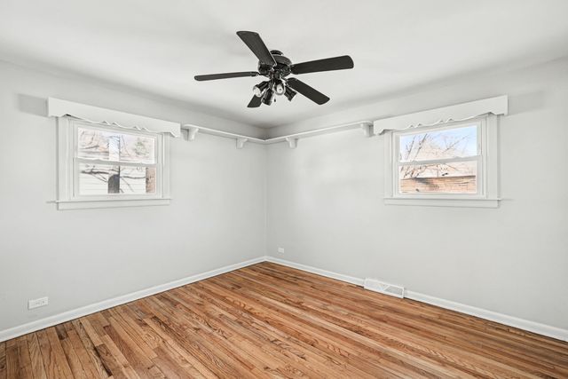 2N643 Diane Avenue, Glen Ellyn, IL 60137