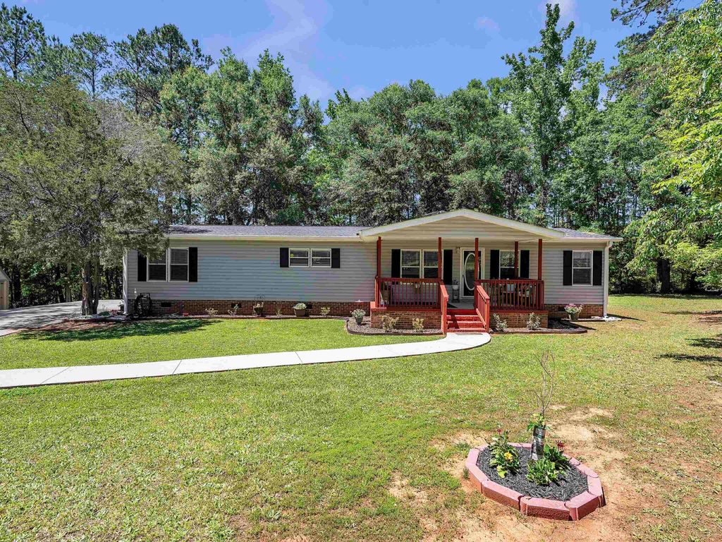 1013 Brick Mill Road, Honea Path, SC 29654