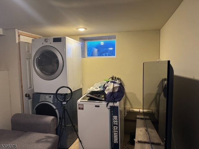 541 E 25Th St, Paterson City, NJ 07514