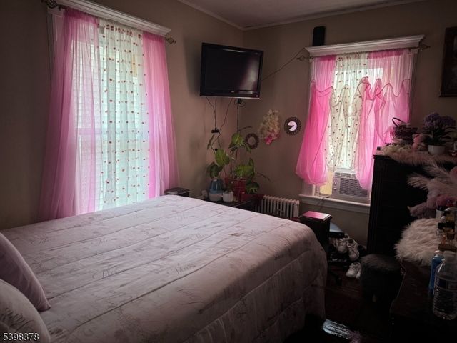 541 E 25Th St, Paterson City, NJ 07514