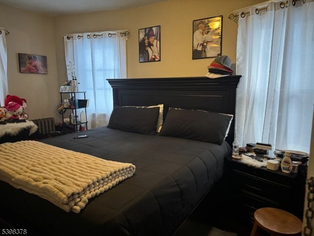 541 E 25Th St, Paterson City, NJ 07514