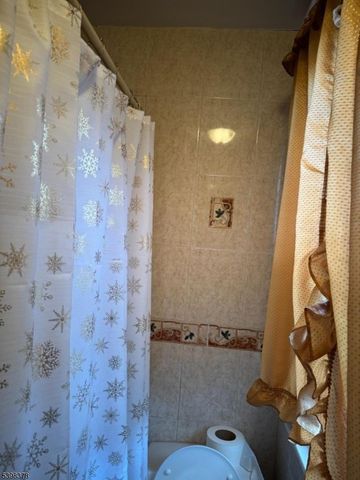 541 E 25Th St, Paterson City, NJ 07514