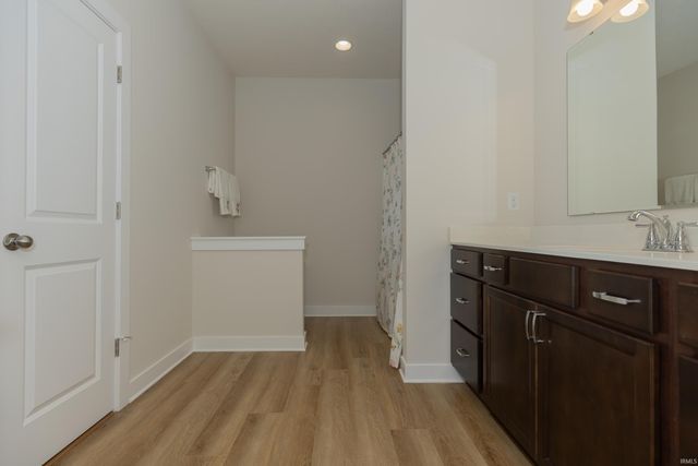 9804 Monte Way, Newburgh, IN 47630