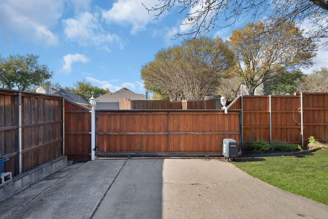 3507 Briargrove Lane, Dallas, TX 75287