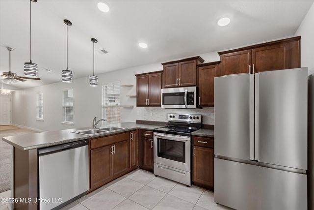 7916 Allen Glen Lane, Olive Branch, MS 38654