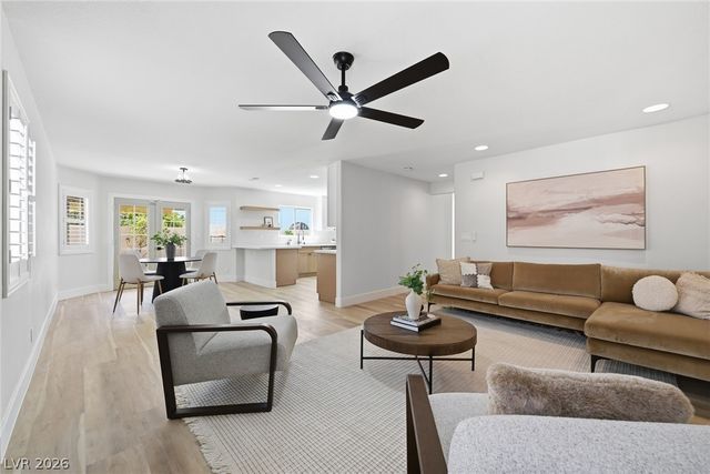 17 Golf View Drive, Henderson, NV 89074