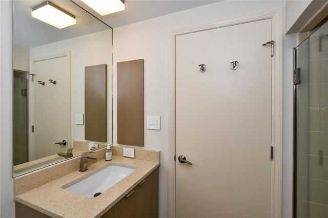 1211 GULF OF MEXICO DRIVE 302, Longboat Key, FL 34228
