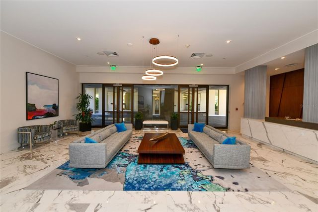 1211 GULF OF MEXICO DRIVE 302, Longboat Key, FL 34228