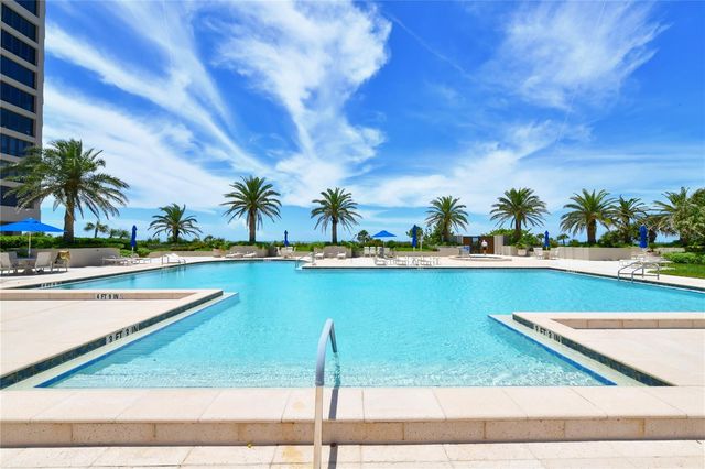 1211 GULF OF MEXICO DRIVE 302, Longboat Key, FL 34228