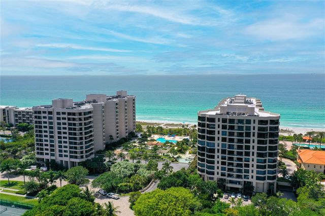 1211 GULF OF MEXICO DRIVE 302, Longboat Key, FL 34228