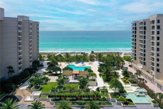 1211 GULF OF MEXICO DRIVE 302, Longboat Key, FL 34228