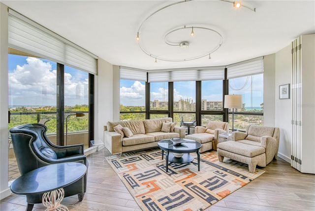 1211 GULF OF MEXICO DRIVE 302, Longboat Key, FL 34228