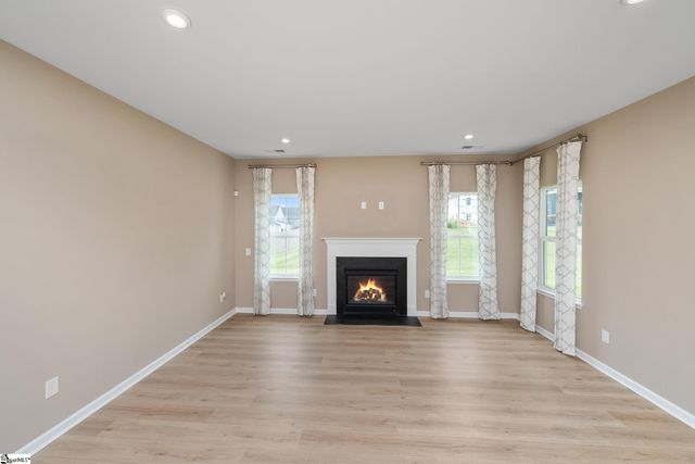 6010 Ives Avenue, Spartanburg, SC 29307