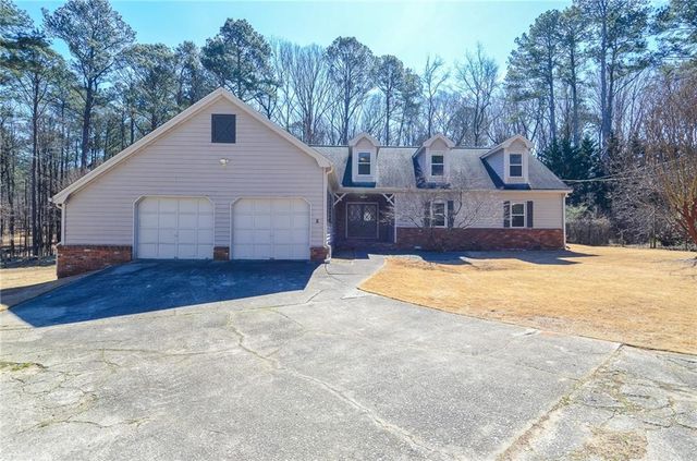 5448 Aucilla Creek Lane, Stone Mountain, GA 30087