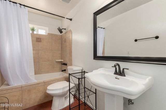 16805 S Horse Hollow Trail, Sahuarita, AZ 85629