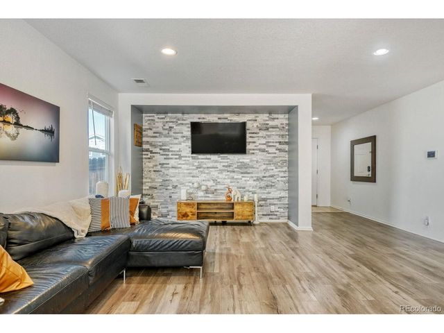 15686 Randolph Pl, Denver, CO 80239