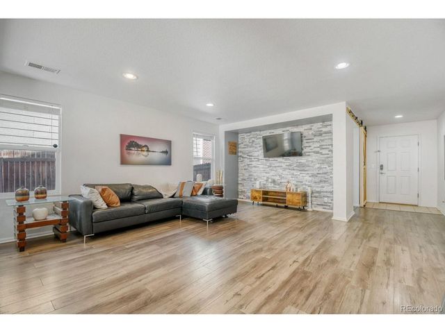 15686 Randolph Pl, Denver, CO 80239