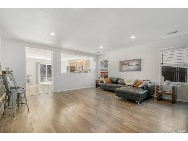 15686 Randolph Pl, Denver, CO 80239