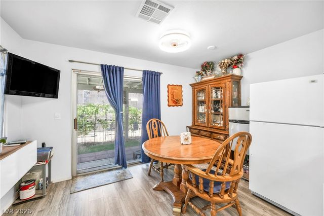 4735 Belshire Drive, Las Vegas, NV 89147