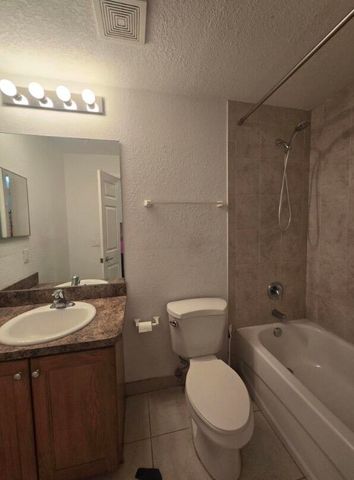 1710 NE 6TH Street 1308, Boynton Beach, FL 33435