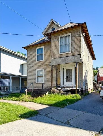 28 Noyes Street, Utica, NY 13502
