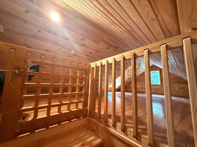 3001 Dryhill Road, Hyden, KY 41749