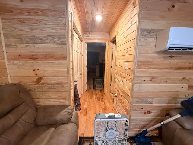 3001 Dryhill Road, Hyden, KY 41749